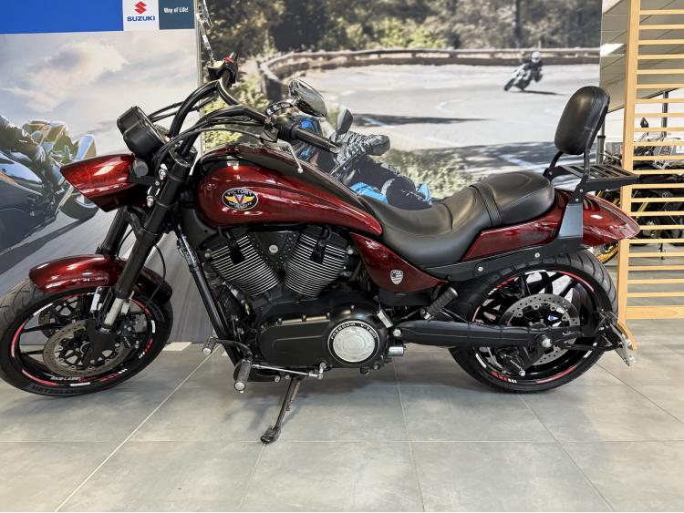 Victory Motorcycle HAMMER S